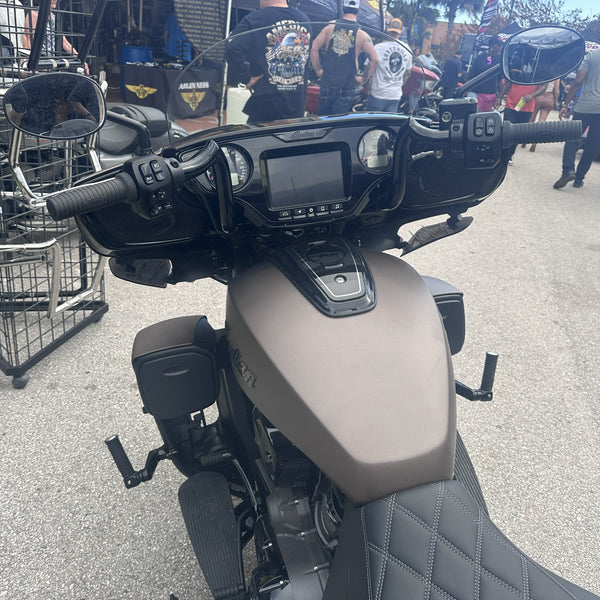 Apache Baggers for '18-26 Chieftain | Indian Handlebars